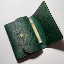 画像をギャラリービューアに読み込む, 緑のカエルなミニウォレット